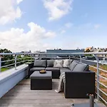 Apartment Casiola - Cozy Seaside With Sunny Terrace