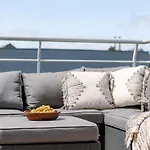 Apartmán Casiola - Cozy Seaside With Sunny Terrace