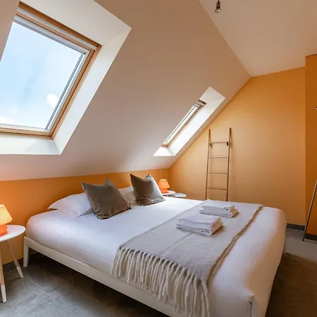 Huswell - Cozy Seaside With Sunny Terrace Apartment