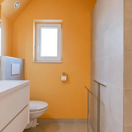 Apartment Huswell - Cozy Seaside With Sunny Terrace Blankenberge