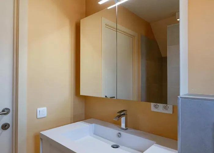 Casiola - Cozy Seaside With Sunny Terrace